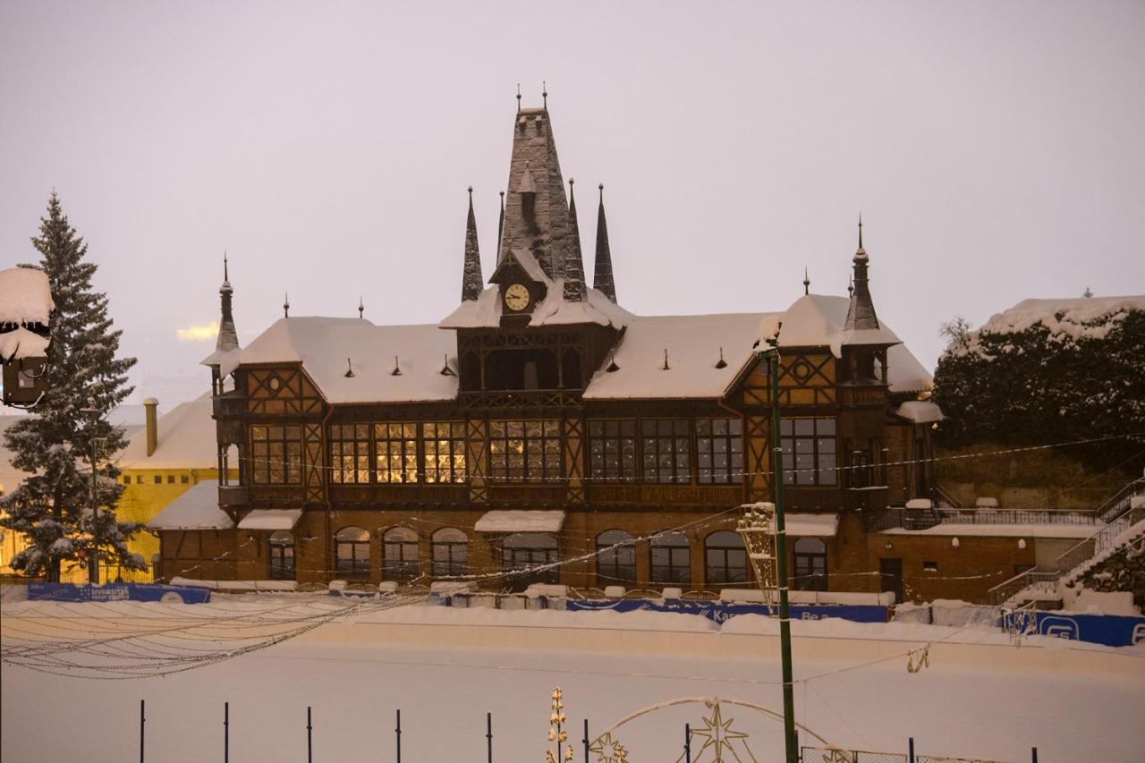 Margaret Place Braşov